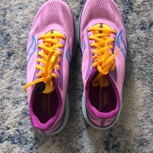 Saucony Endorphin Pro.